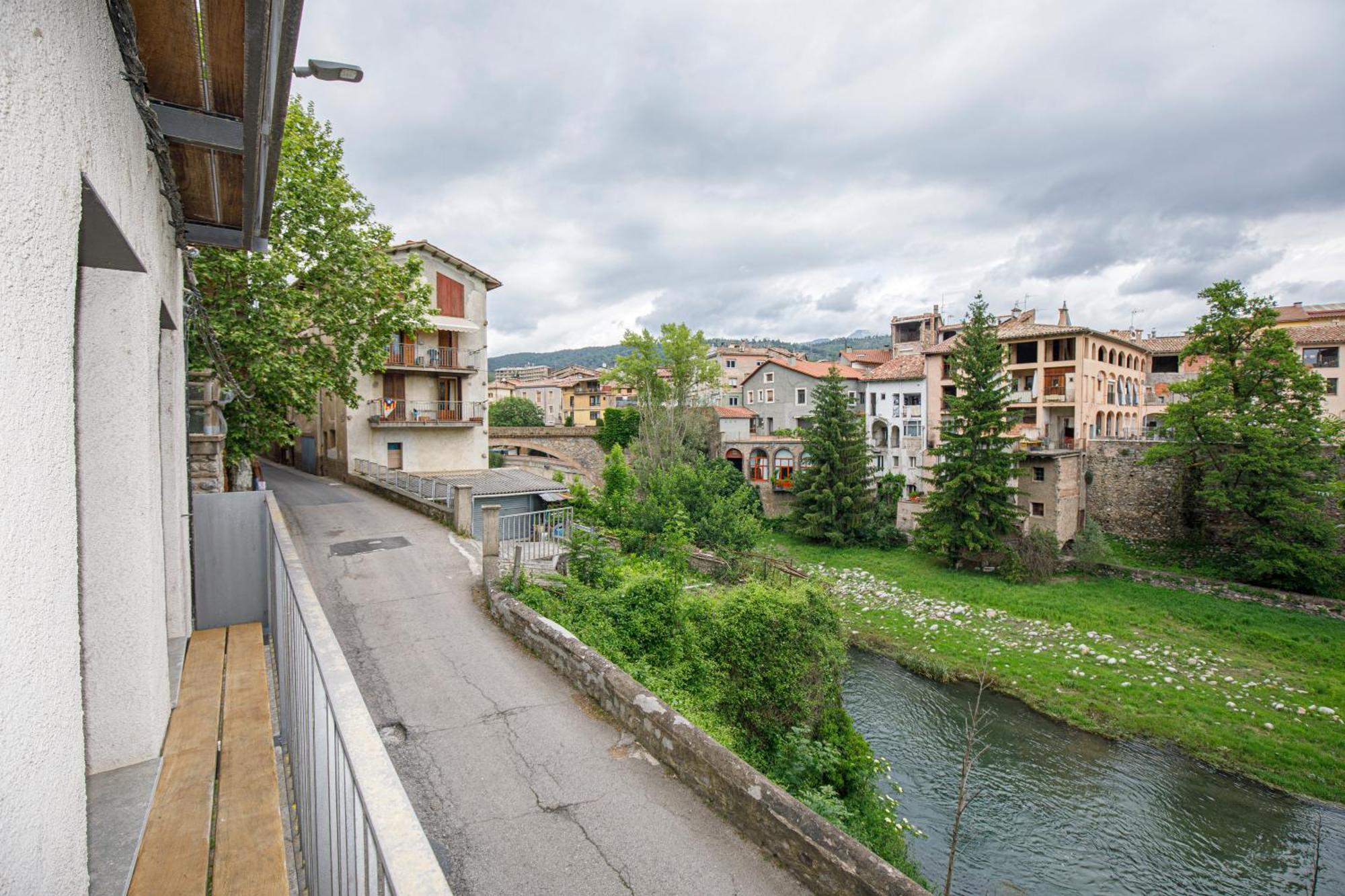 Appartamento Centric Ripoll Esterno foto