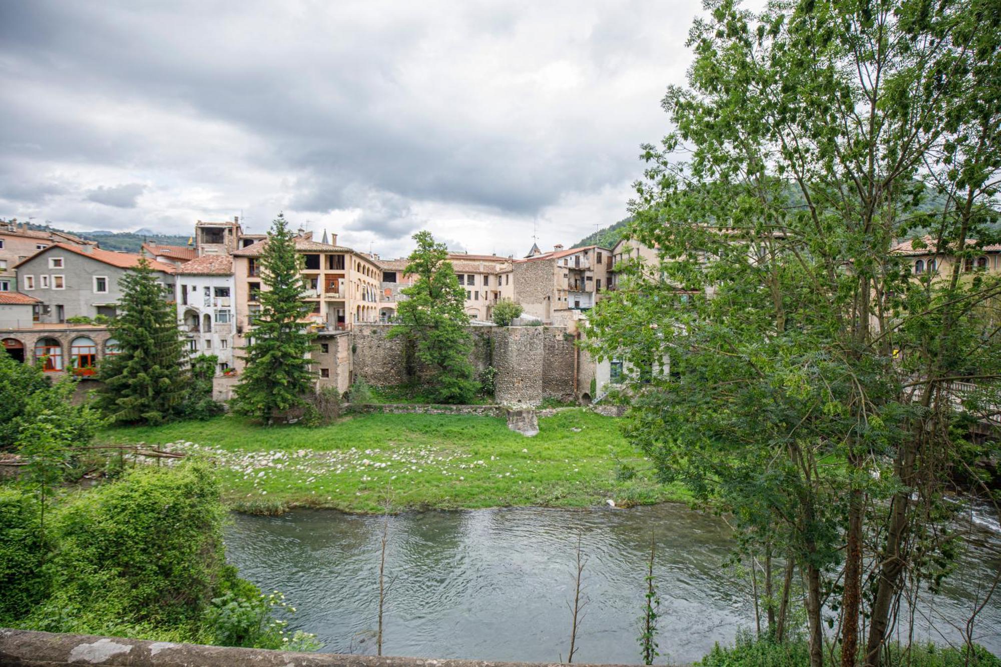 Appartamento Centric Ripoll Esterno foto